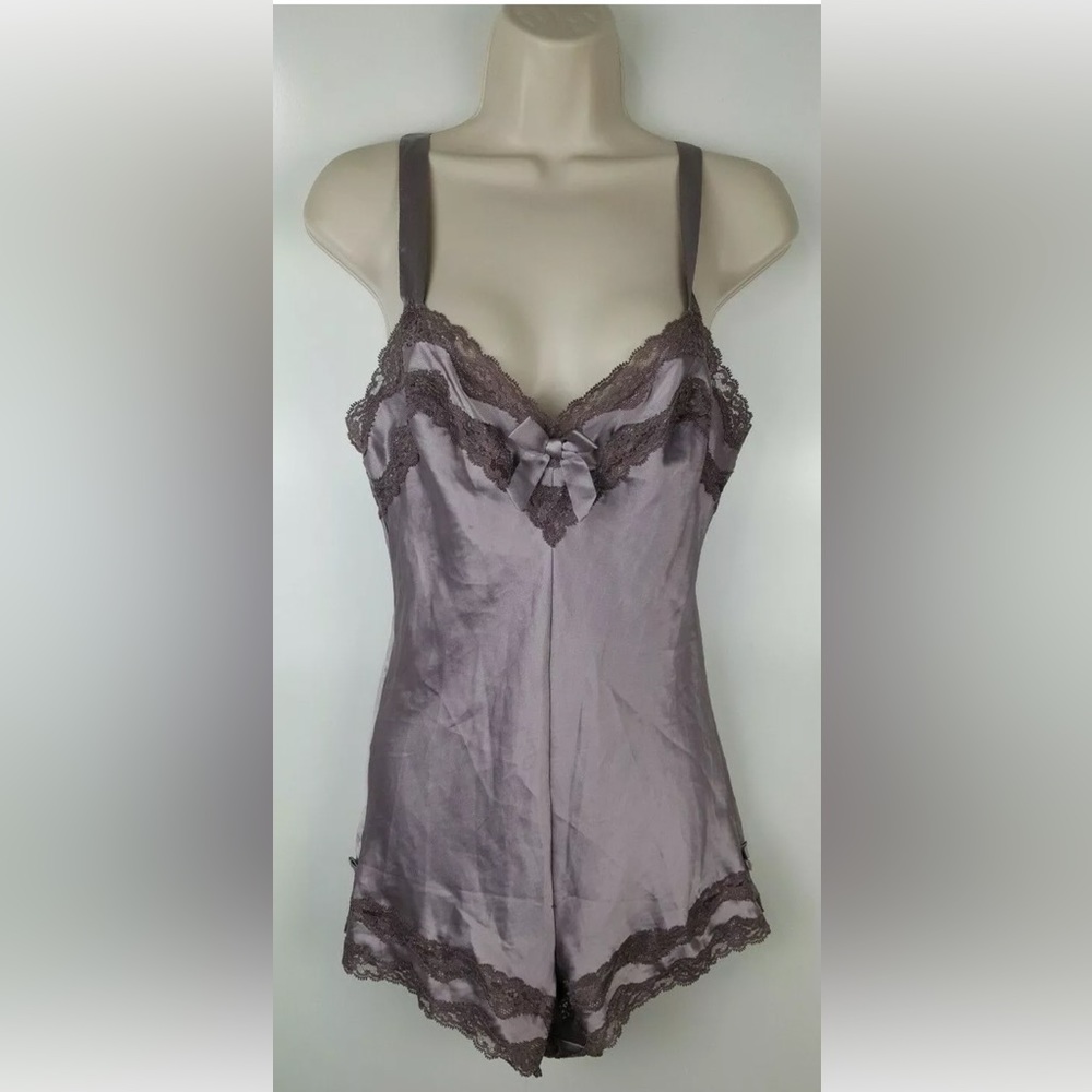 Victoria’s Secret Vintage Babydoll Romper size M pre-owned